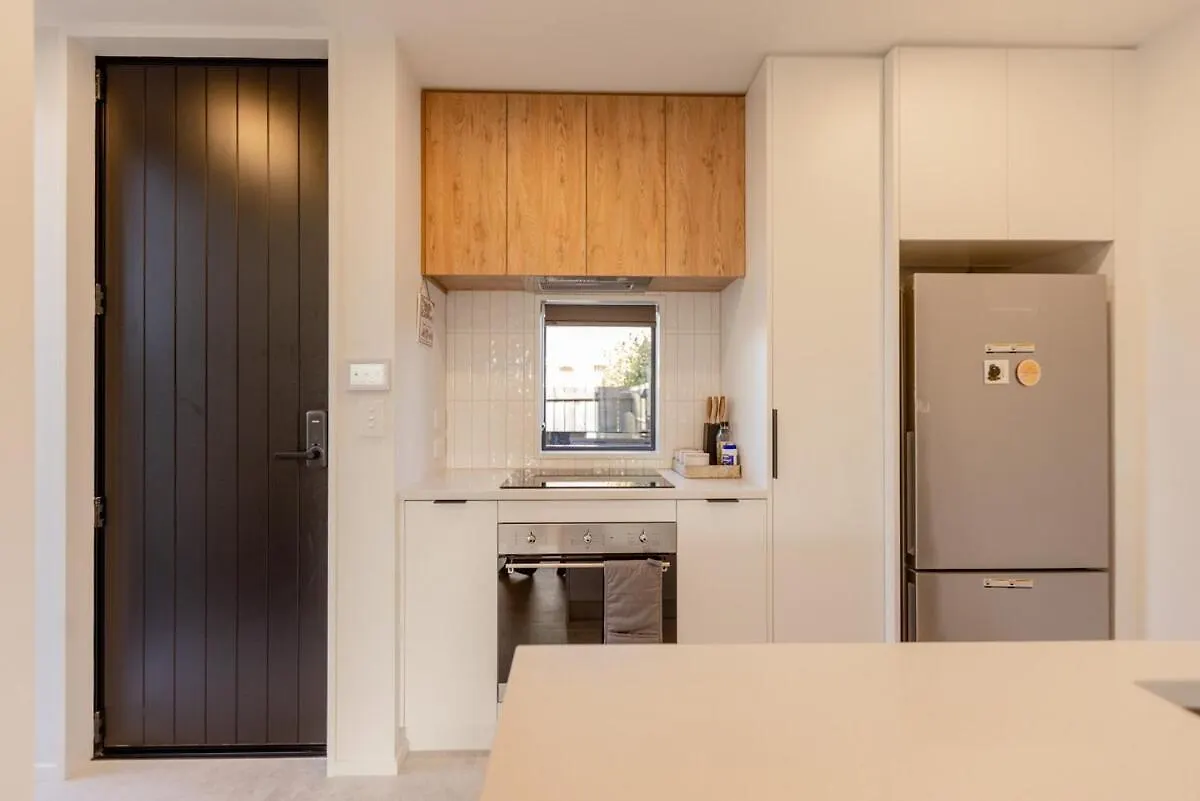 Brand New Luxury 3 Bed 3 Baths Family Getaway Villa Christchurch