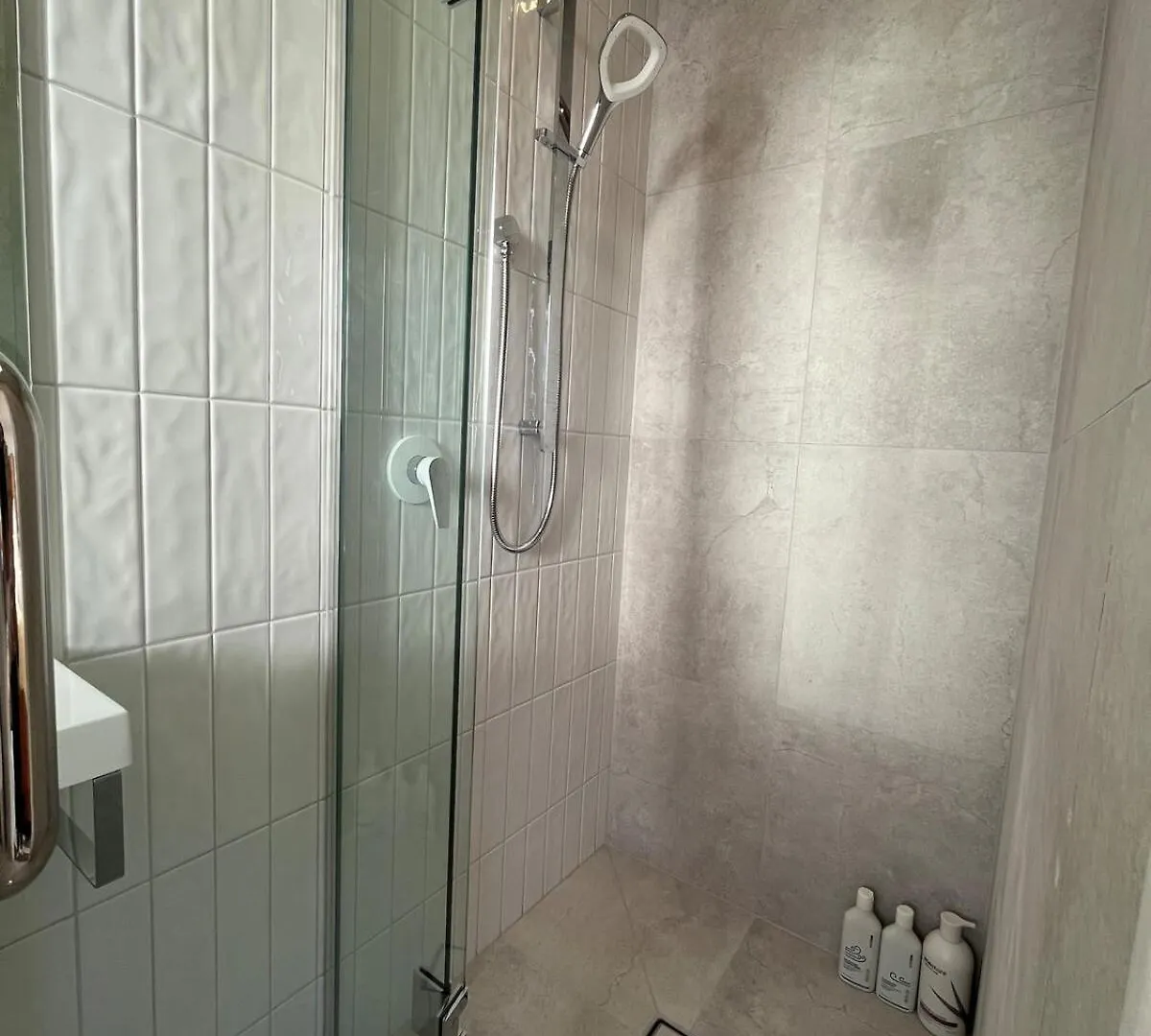 Holiday home Brand New Luxury 3 Bed 3 Baths Family Getaway Villa Christchurch