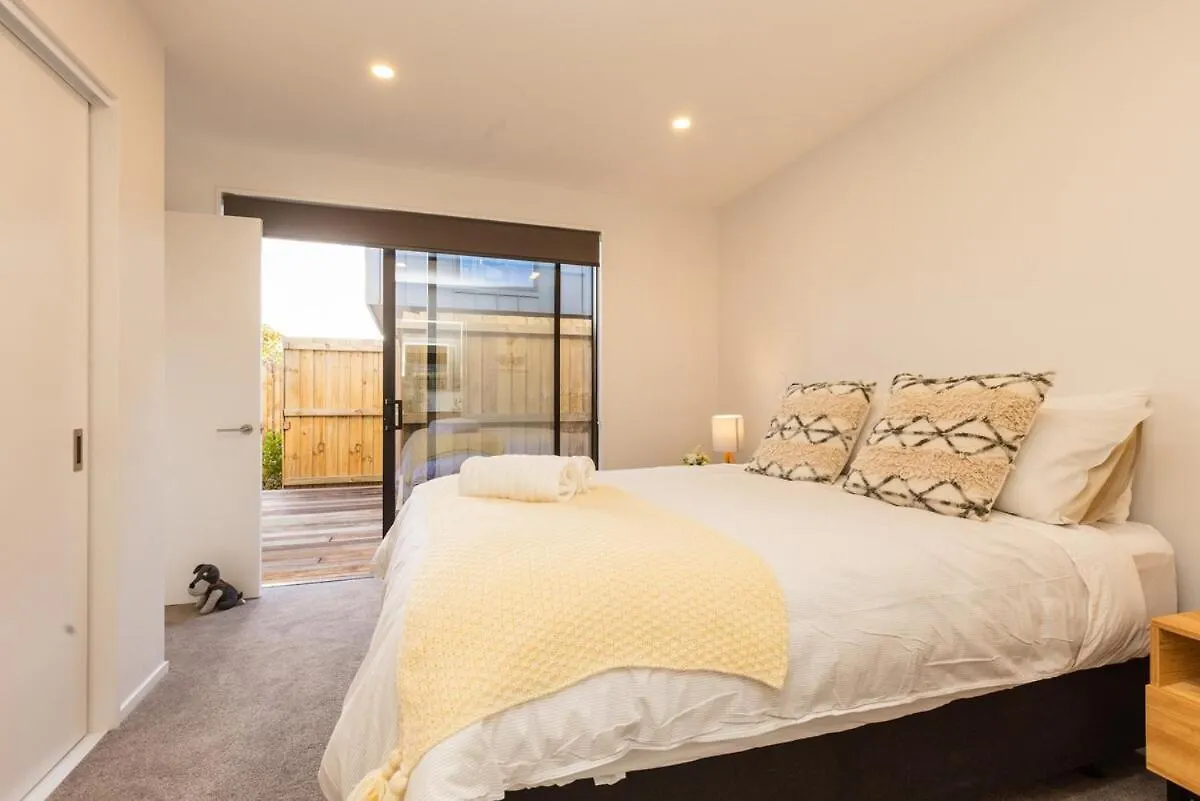Holiday home Brand New Luxury 3 Bed 3 Baths Family Getaway Villa Christchurch